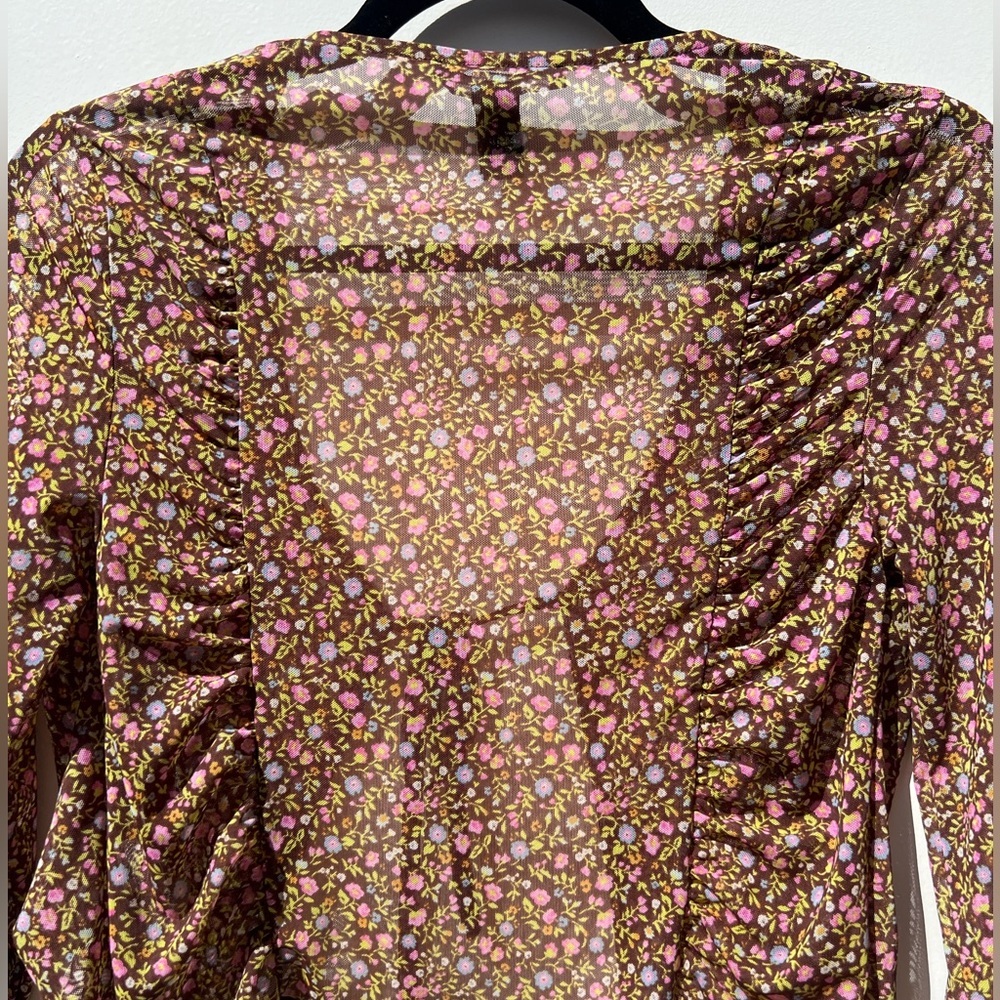 Forever 21 boho mesh floral long sleeve blouse with flounce sleeves & ruching - Picture 3 of 6